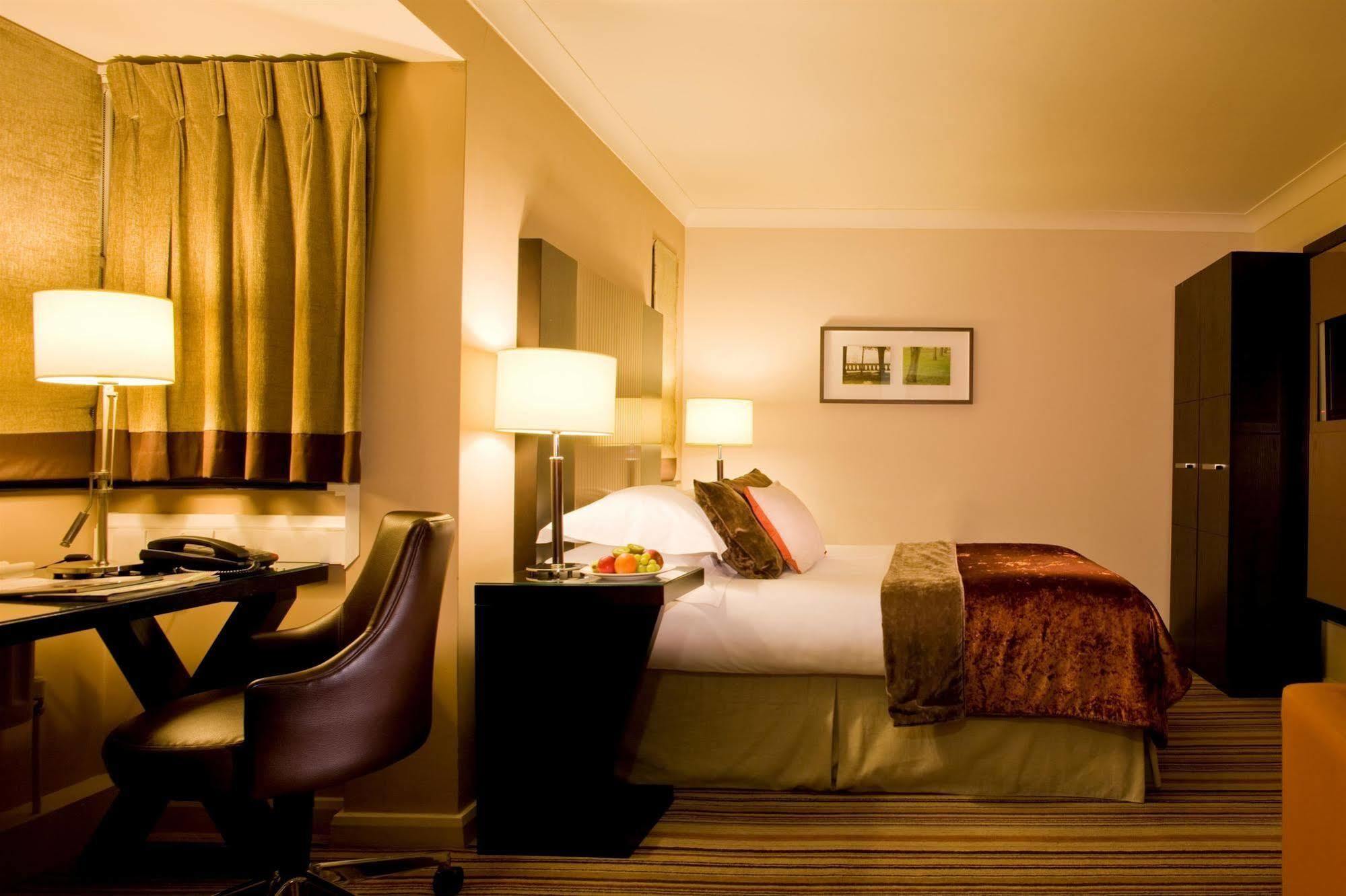 Sunningdale Park Hotel Ascot  Phòng bức ảnh